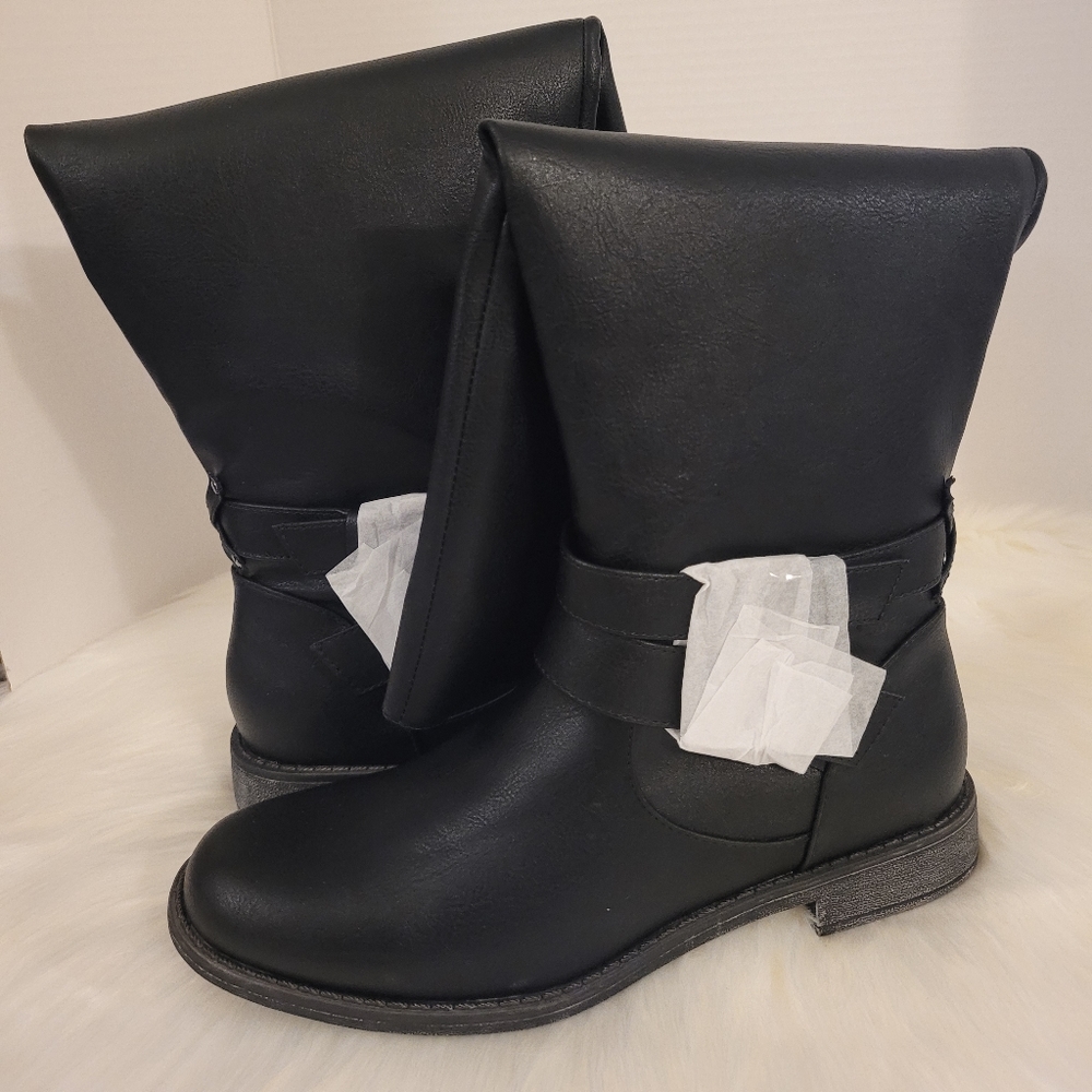 Shoe Dazzle Black riding boots